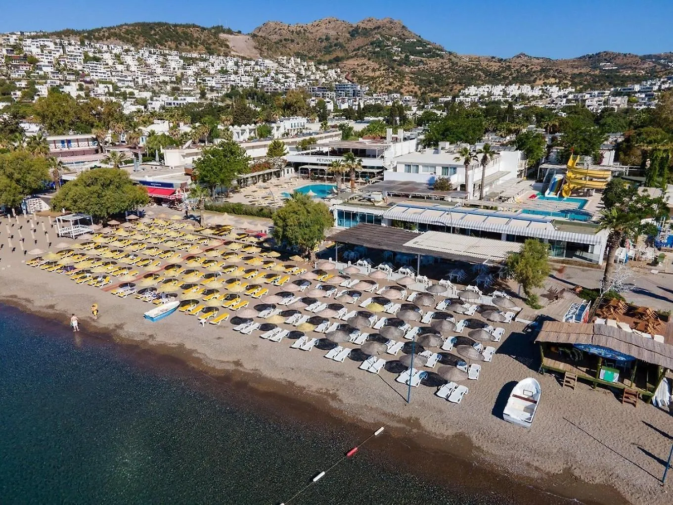 Petunya Beach Resort أورتاكنت