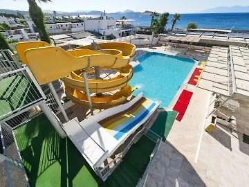 Petunya Beach Resort Ortakent Turquie