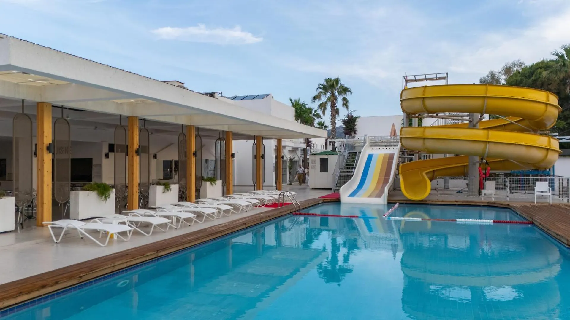 Petunya Beach Resort Ortakent