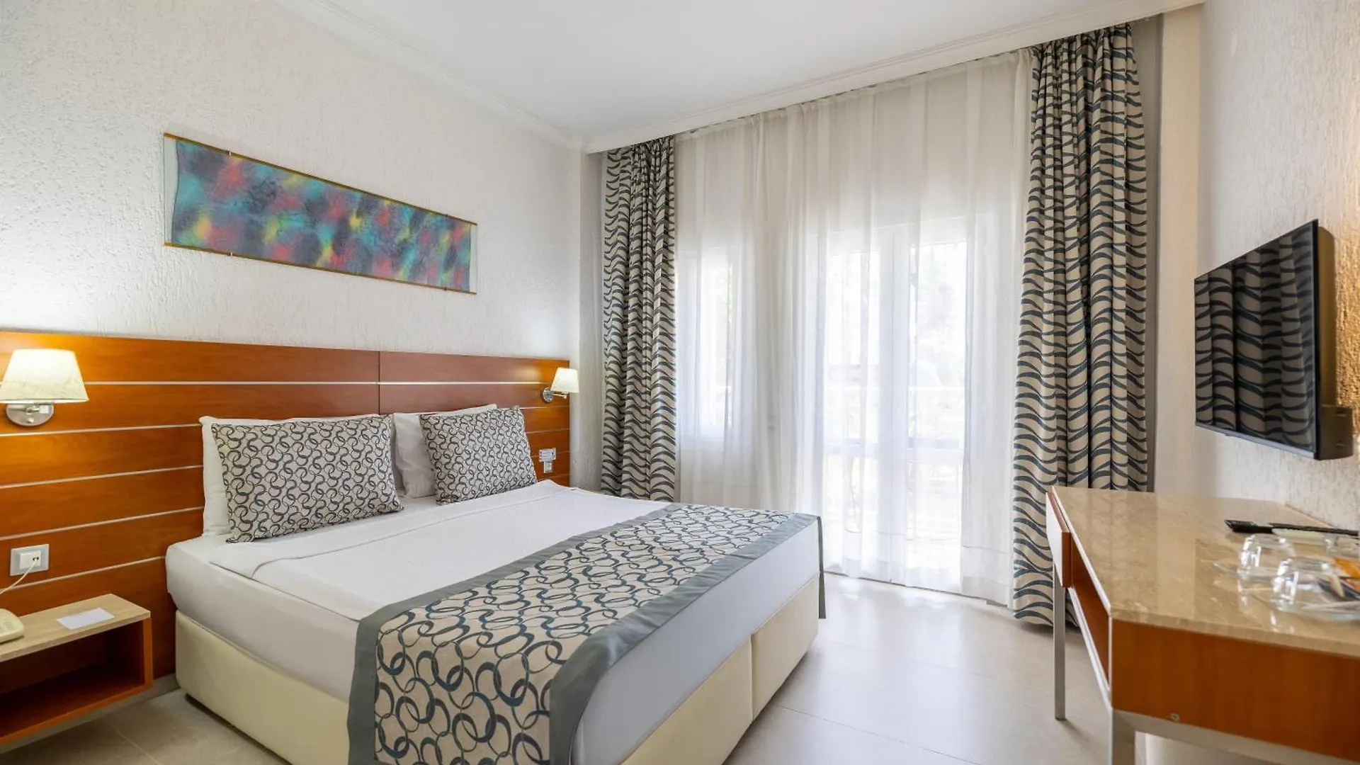 Petunya Beach Resort Ortakent