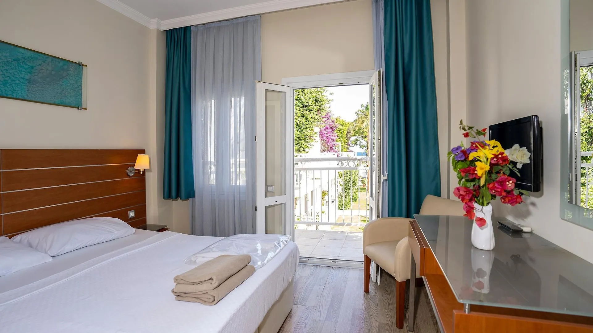 Petunya Beach Resort Ortakent