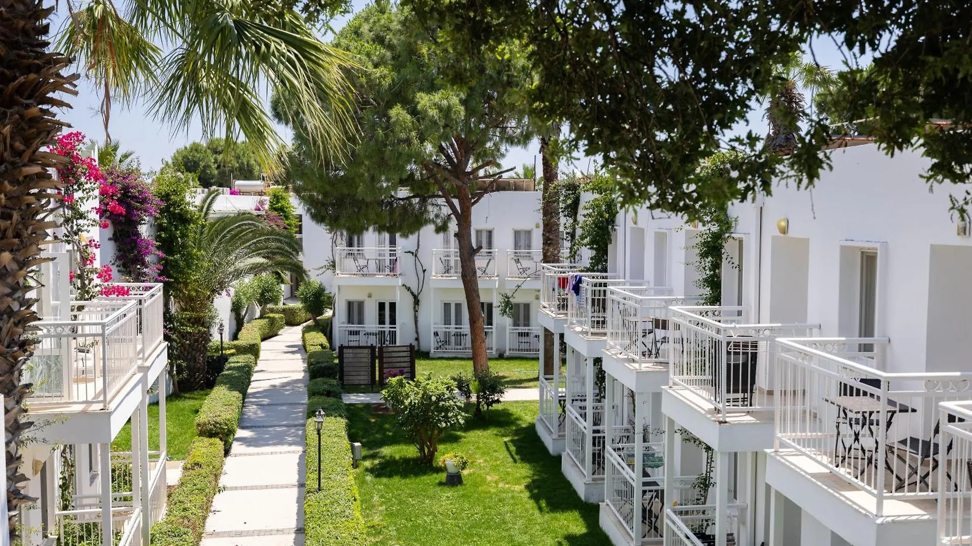 Petunya Beach Resort Ortakent