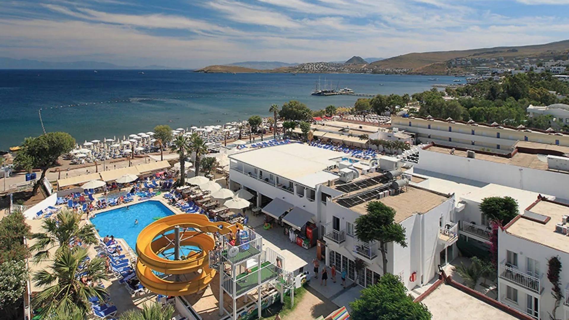 Petunya Beach Resort Ortakent 4*,