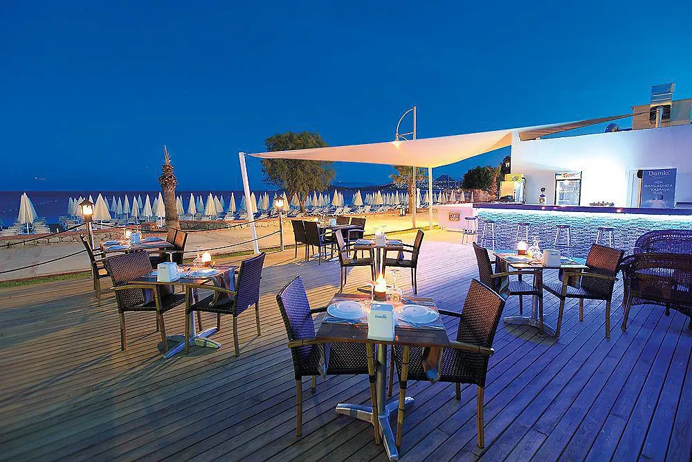 Petunya Beach Resort Ortakent 4*,
